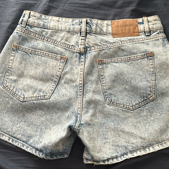 Button Fly Acid Wash Jean Shorts - Picture 2 of 2
